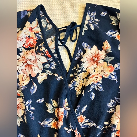 Xhilaration Floral Navy Pink Lightweight Polyester Blend Jumpsuit Women’s XXL - Picture 4 of 16